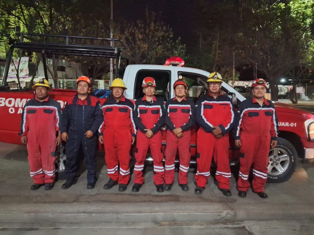 Atiende Bomberos de Oaxaca incendio forestal de San Francisco Cajonos